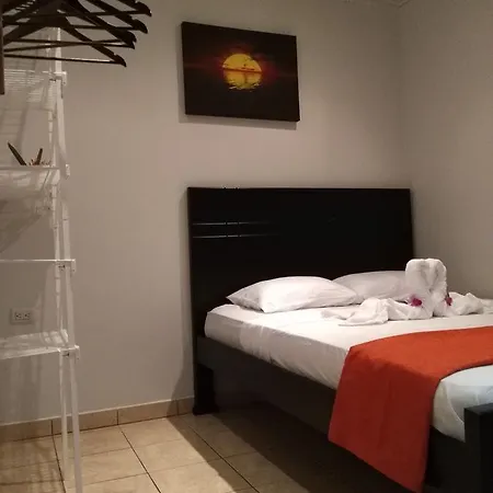 Arenal Thiago With Private Jacuzzi Apartment La Fortuna Exterior photo