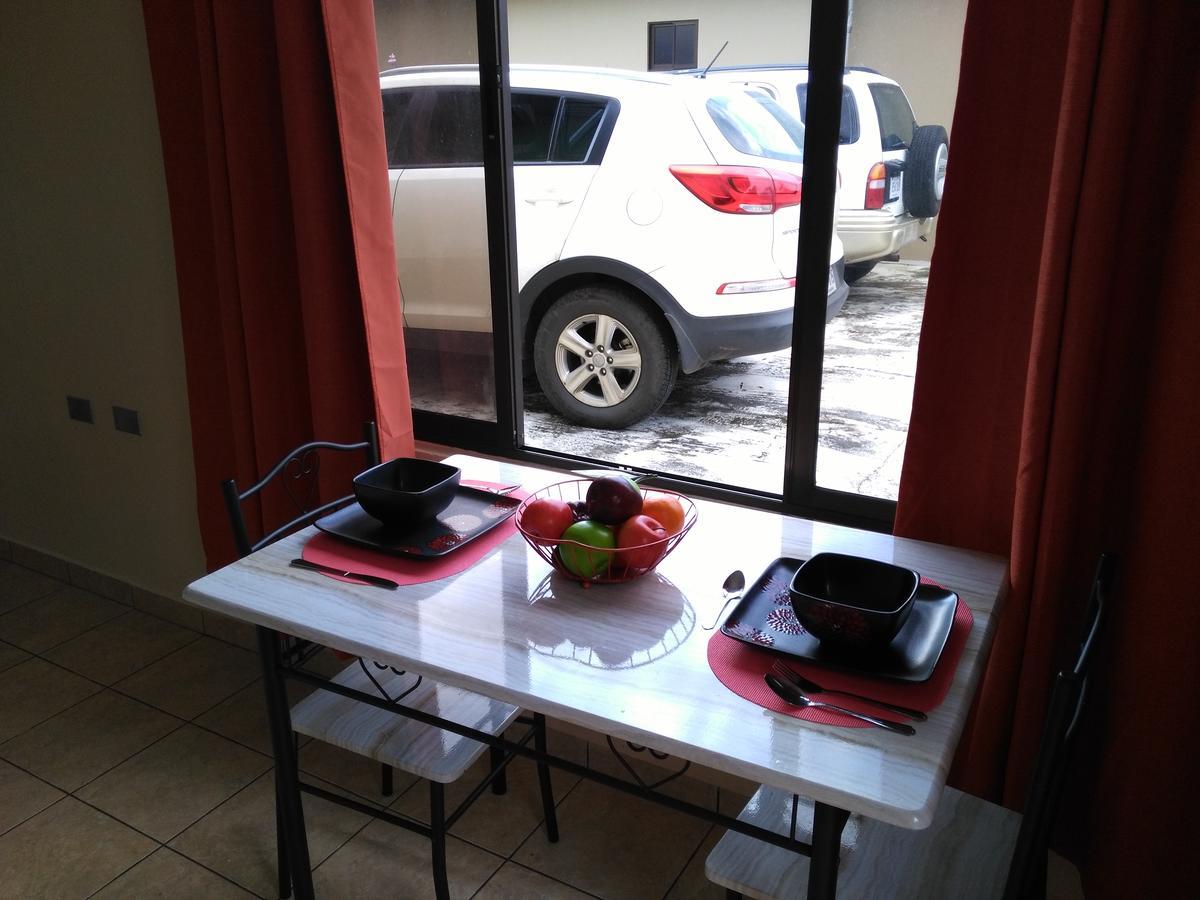 Arenal Thiago With Private Jacuzzi Apartamento La Fortuna